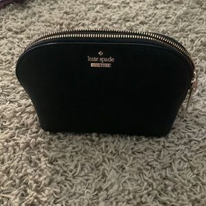 Cosmetic bag